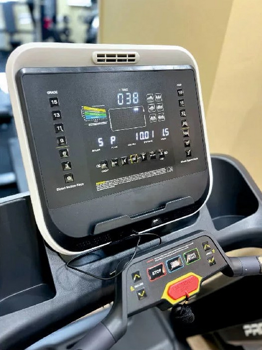 Беговая дорожка UltraGym UG-POWER 001 900_1200