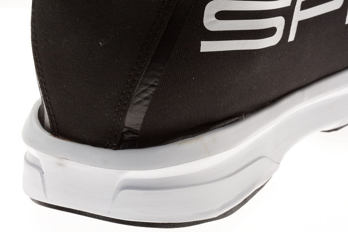 Чехлы для ботинок Spine Overboot (505) (черный/белый) 700_467